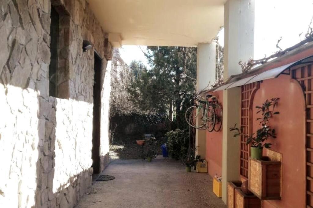 Una Pratica Mansardina Turin Exteriör bild